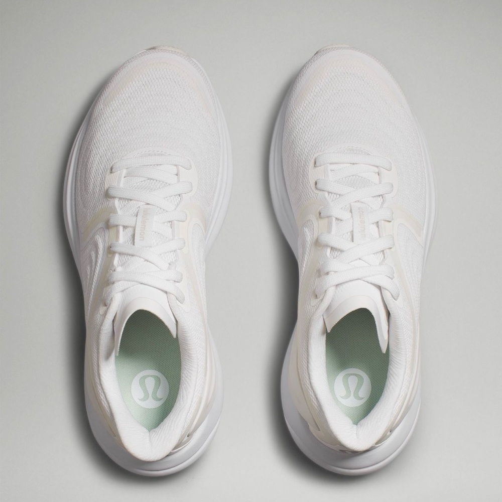 Lululemon BlissFeel run